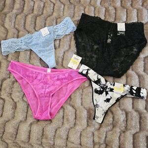 4 pair Lot of NWT Auden panties S